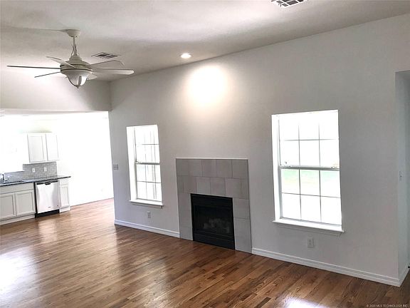 5th image of 3512 S 214 East Ave