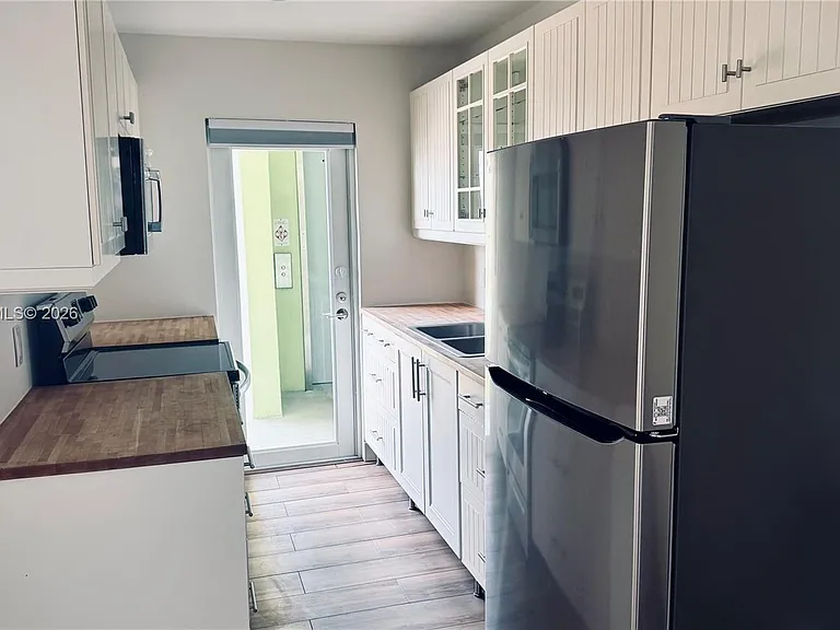 363 Washington Ave #52 — Photo 2