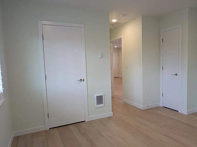 2414 N Stevens St #B — Photo 26