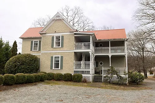 4017 Howard Gap Rd #4 Photo 1