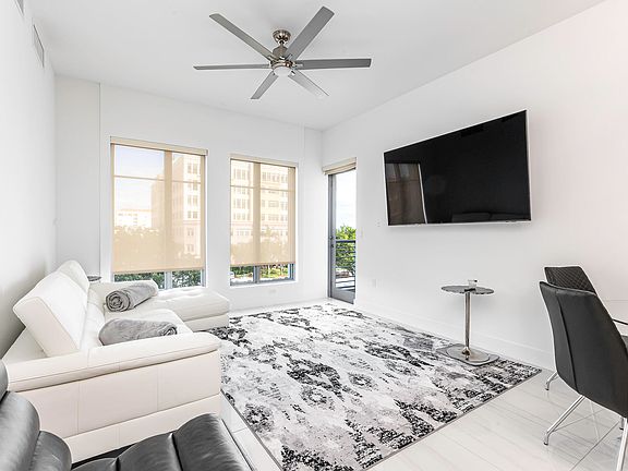 5th image of 155 E Boca Raton Rd #415