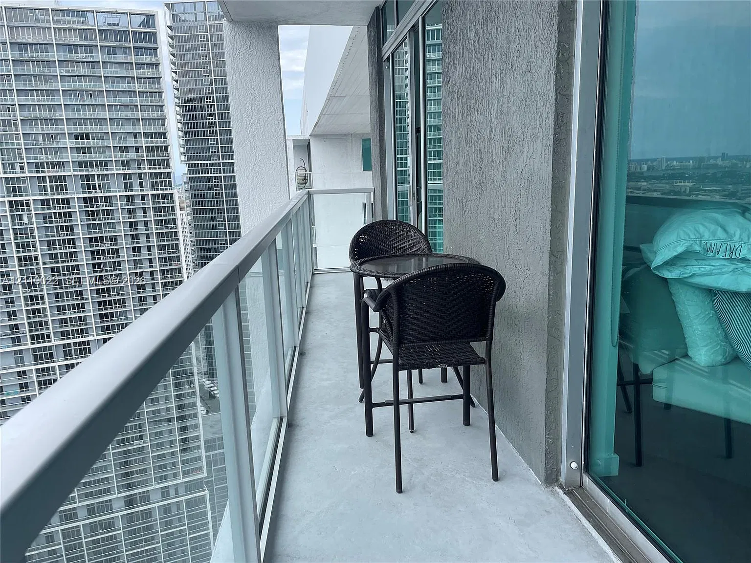 500 Brickell West Condo — Photo 3