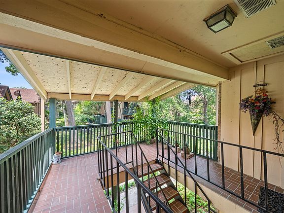 2nd image of 8245 Kingsbrook Rd APT 236