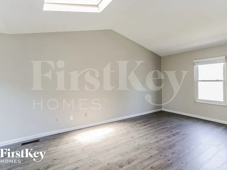 5705 Andrea Ln — Photo 14