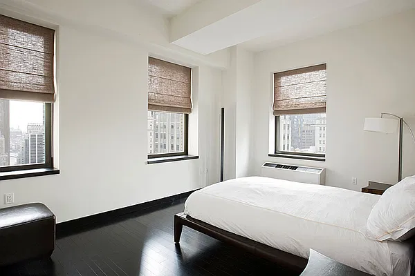 Rented by Avenue Real Estate | media 34