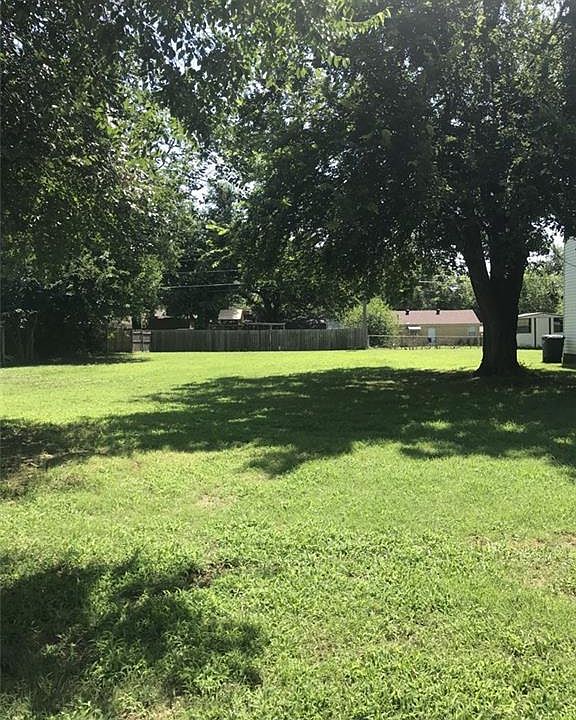 1st image of 3425 SE 16th St Lot 8