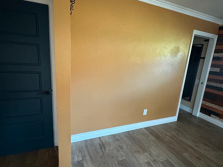 Latrobe Cir — Photo 23