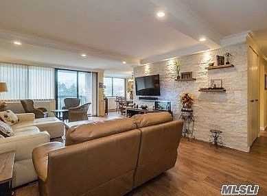 4th image of 1 Bay Club Dr APT 4C