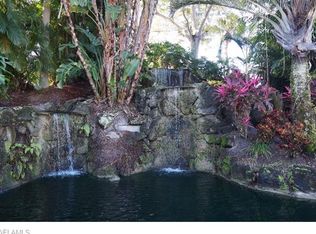 600 Neapolitan Way #107, Naples, FL 34103