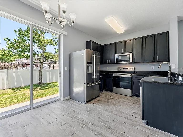 11513 Declaration Dr — Photo 14