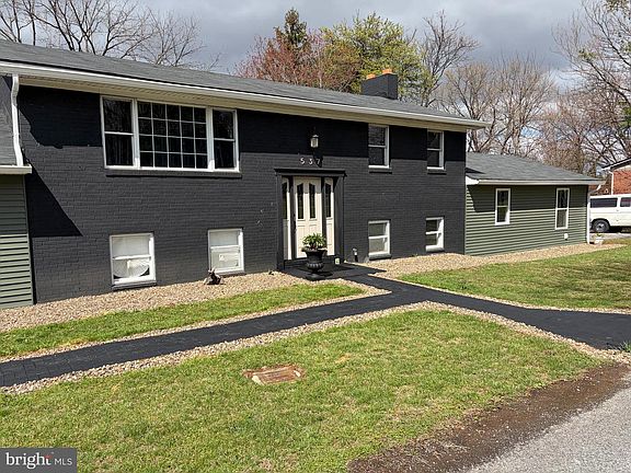 2nd image of 537 Ridge Rd S