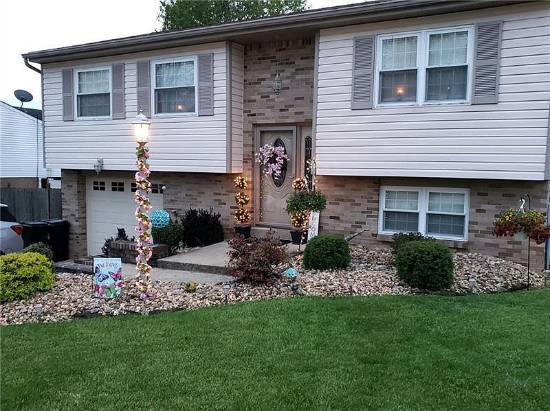 1st image of 42 Fitch Ln