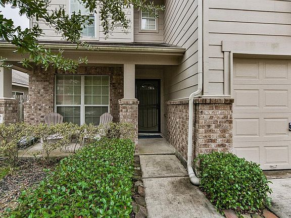 3rd image of 1506 Stone Bluff Dr