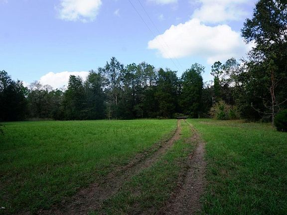3rd image of 14307 NE State Road 26
