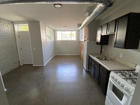 4th image of 2175 Morrell St #20