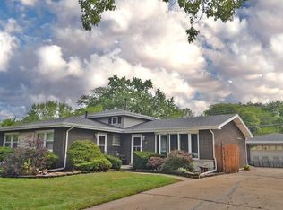 12613 Menard Ave, Palos Heights, IL 60463
