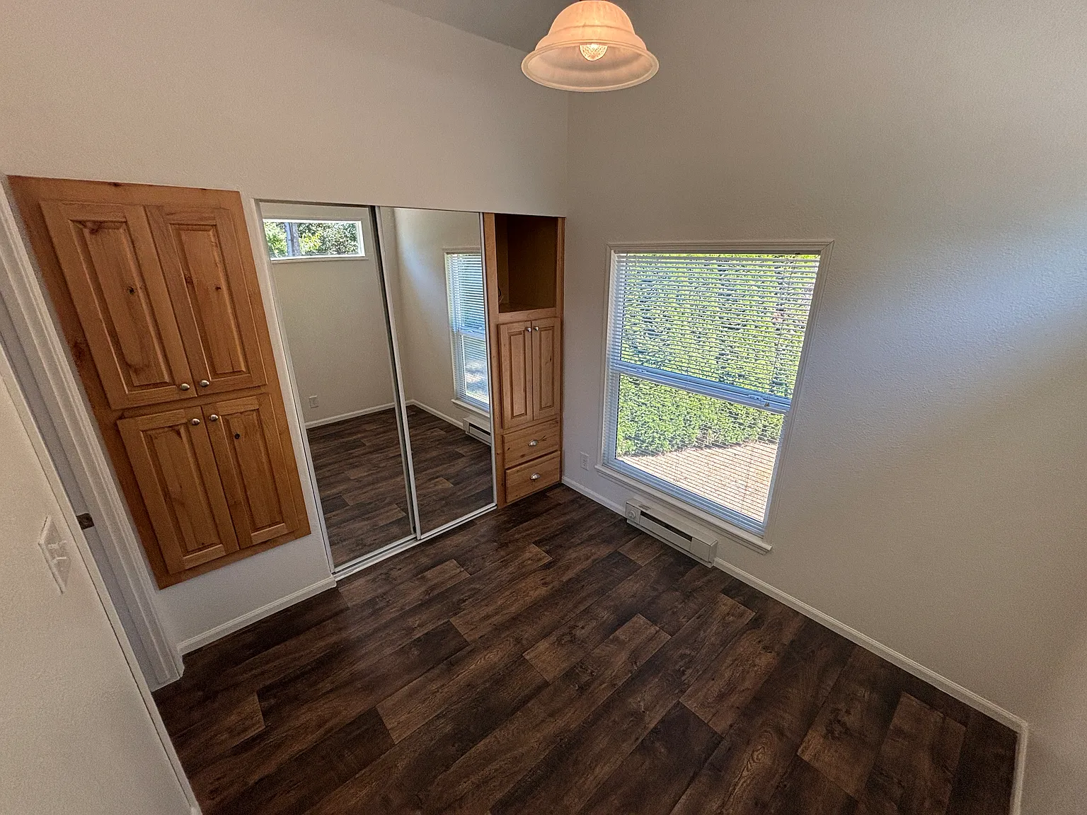1 bed, 399 sqft, $1,700 — Photo 2