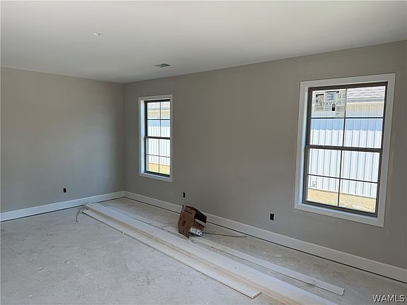 2nd image of 332 Armory Ave