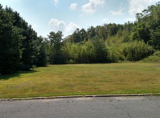110 Erie St, Moosic, PA 18507