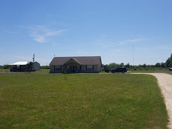 3rd image of 570 County Road 3011