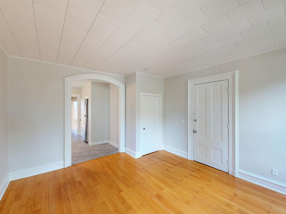 1st image of 539 Orange St APT 1