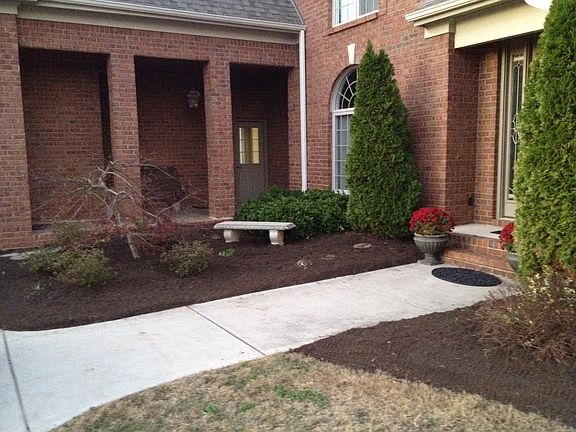 4th image of 8001 Hampton Cove Dr