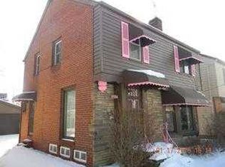 15506 Stockbridge Ave, Cleveland, OH 44128