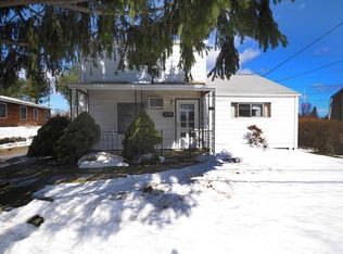 23 Hurd Ave, Garnerville, NY 10923