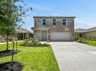 5818 Starling Dr, Baytown, TX 77521