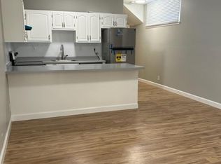 31 Thomas Ave APT 11, Brisbane, CA 94005