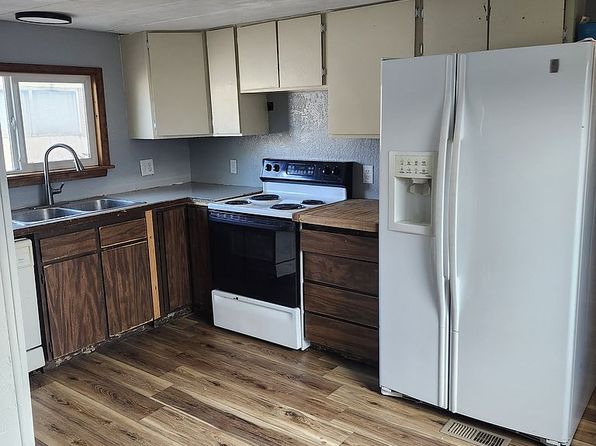 628 Burrell Ave TRAILER 8