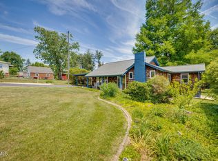 4245 Maplewood St, Kingsport, TN 37660