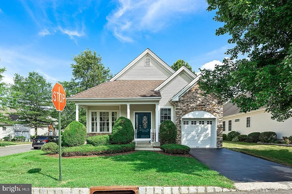 1 Wren Ln photo 1