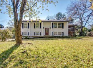 195 Rebecca Dr, Hendersonville, TN 37075