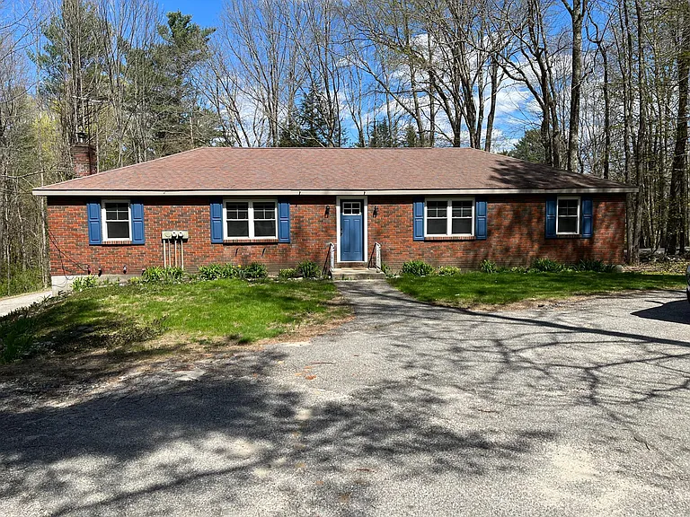 82 Durham Rd #A — Photo 20