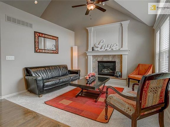 3rd image of 2833 NE Marywood Ct