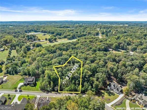 5851 Canterbury Way, Clermont, GA 30527