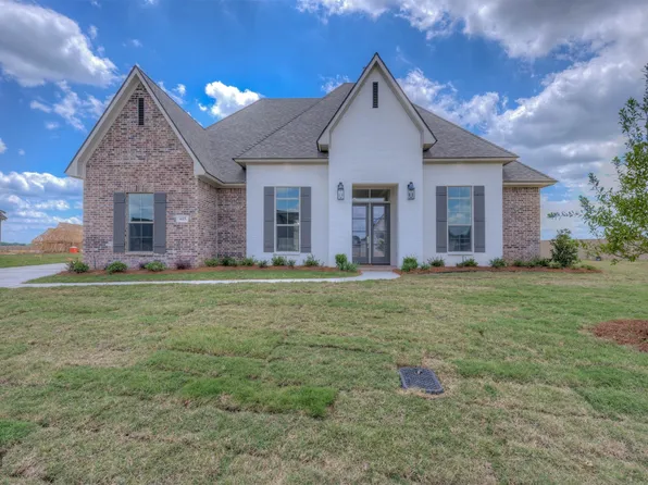 615 Danube Cir, Bossier City, LA 71111