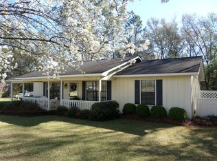 252 Cloverleaf Cir, Bainbridge, GA 39817