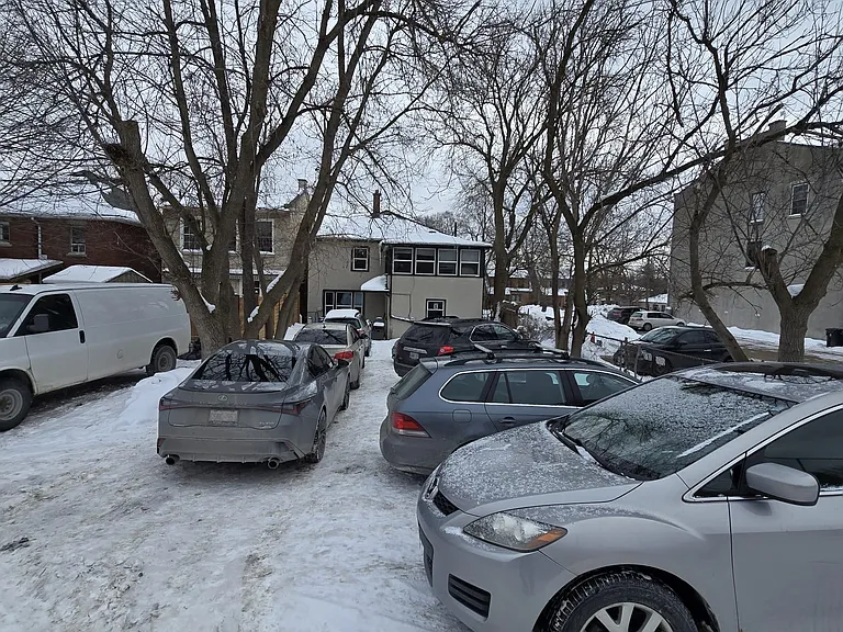 9 Waterloo Ave #1 — Photo 16