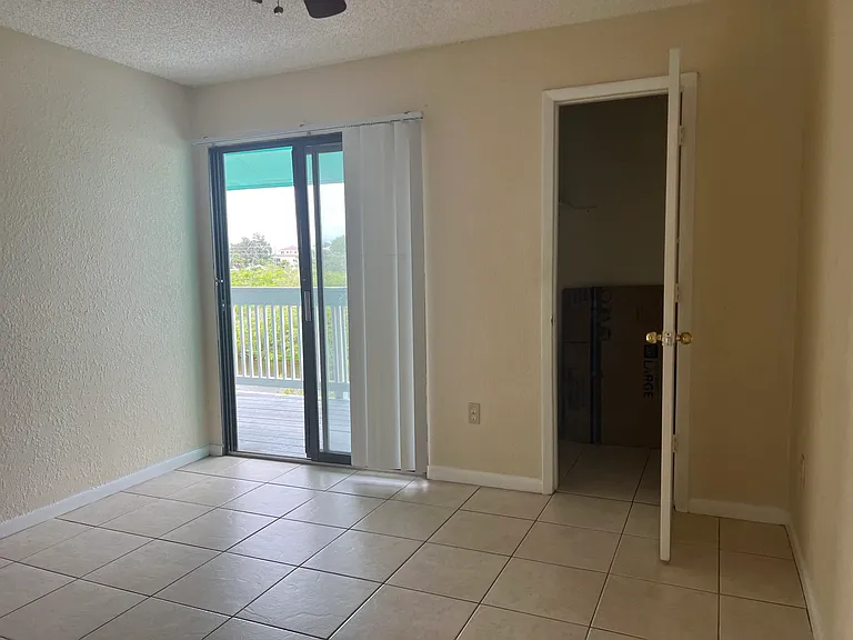 455 Alt 19 S #202 — Photo 25