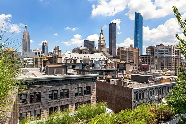 Sold by Compass | media 30