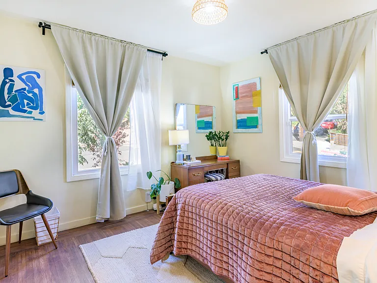801 Cerrito St — Photo 9