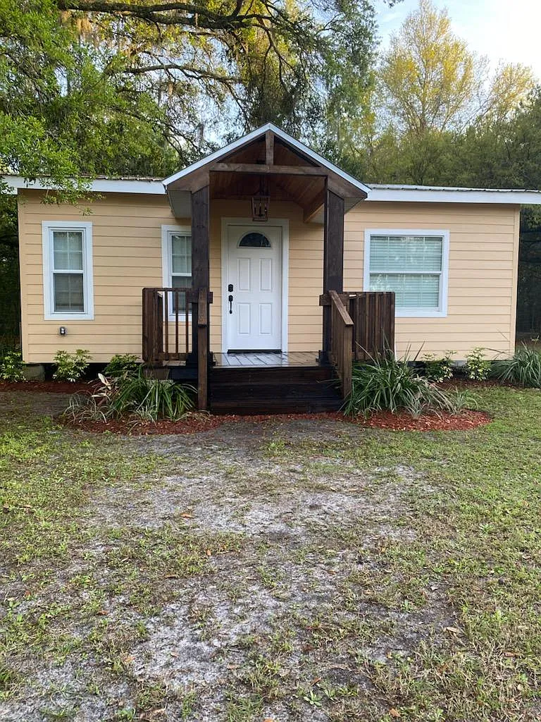 1 bed, $1,800 — Photo 1