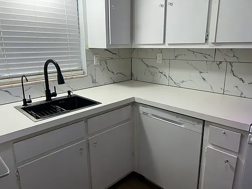 3807 Del Prado Blvd S Photo 1