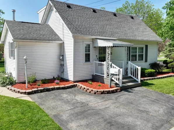 200 Thorndale Ave, Buffalo, NY 14224