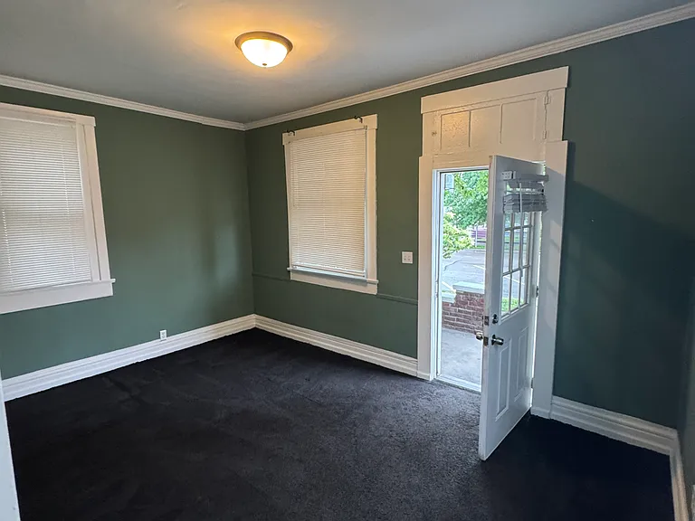 1603 E Market St — Photo 9
