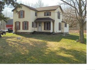 6580 Dale Rd, Newfane, NY 14108