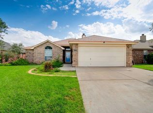 1935 76th St, Lubbock, TX 79423