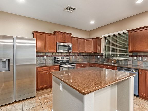 3rd image of 21512 N Denton Dr